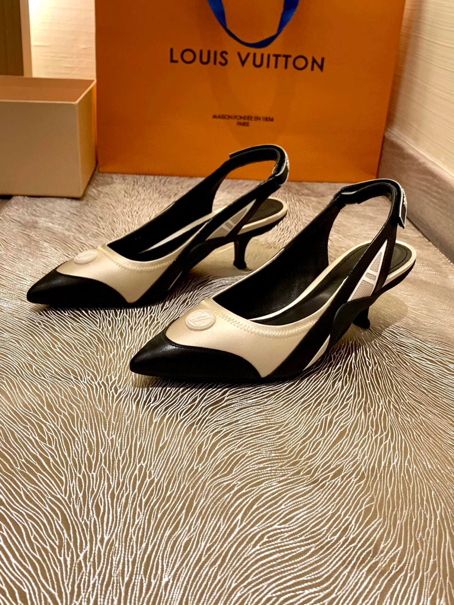 &coco-- 1A9QU4 Heel height5.5m item:B-X00E0710L